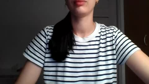 Mia online show from July 30, 2026, 10:31 pm