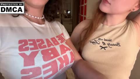 Snapshot of miafleur chatting on May 13, 2026, 10:27 pm Mia online show from May 13, 2026, 10:27 pm