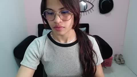 miafuckpussyhard online show from November 4, 2025, 12:37 pm