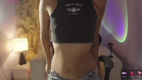 Mia Gomez online show from February 20, 2026, 3:36 am