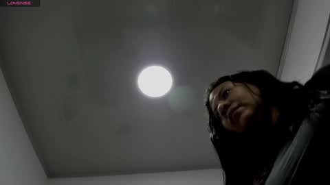 Miah Collins online show from February 1, 2025, 8:50 am