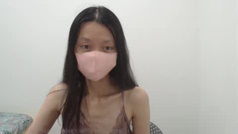 miahchan68 online show from October 4, 2025, 3:43 pm