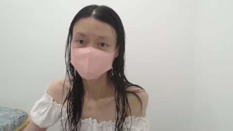 miahchan68 online show from October 5, 2025, 1:53 pm