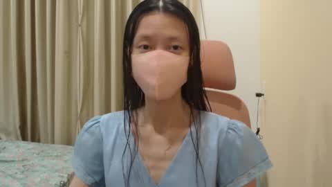 miahchan68 online show from January 7, 2026, 3:25 pm