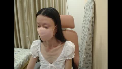 miahchan68 online show from July 10, 2026, 4:09 pm