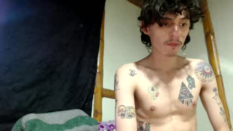 Snapshot of miahells chatting on April 30, 2026, 6:58 pm Mia Sam online show from April 30, 2026, 6:58 pm