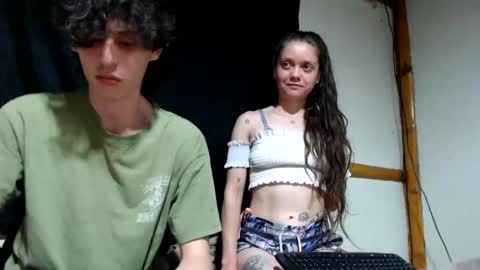 Snapshot of miahells chatting on May 23, 2026, 6:29 am Mia Sam online show from May 23, 2026, 6:29 am