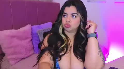 Miah Joness online show from September 16, 2025, 10:44 pm