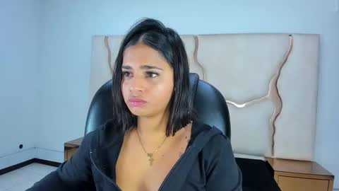 miahsex69 online show from September 26, 2025, 3:10 am