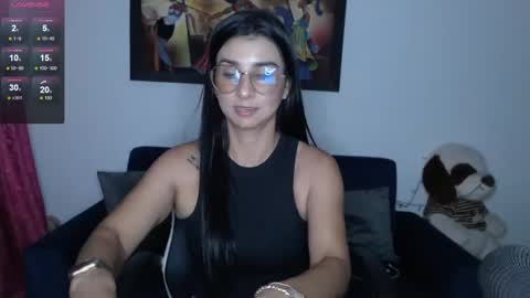 Alejandra khalifa online show from January 1, 2025, 6:47 am