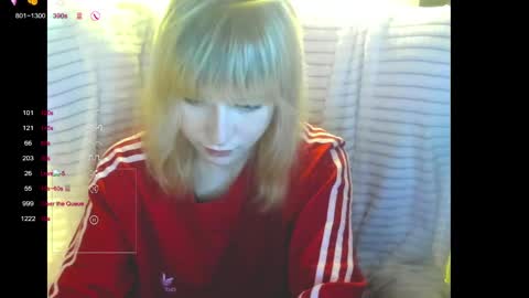 Snapshot of miakimiko chatting on May 30, 2026, 2:08 am miakimiko online show from May 30, 2026, 2:08 am