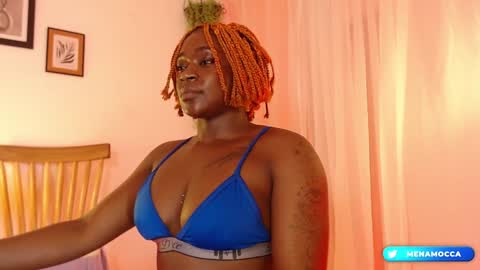 Mia online show from January 2, 2025, 10:33 pm