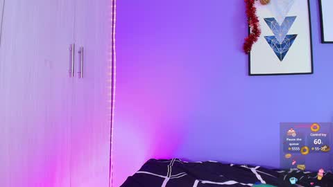 Mia online show from December 30, 2024, 12:54 am