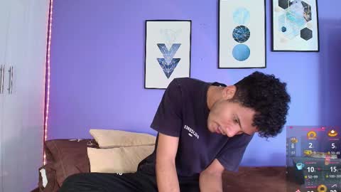 Mia online show from February 22, 2025, 7:03 pm