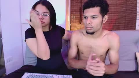 Mia online show from October 18, 2025, 7:25 pm