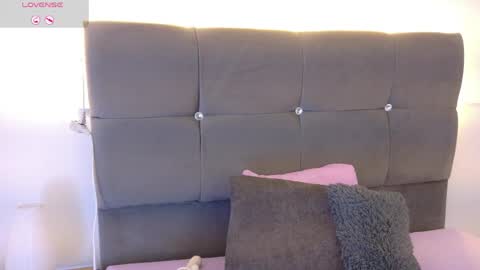 Snapshot of miamackleyn_ chatting on May 26, 2026, 12:45 pm MIA online show from May 26, 2026, 12:45 pm