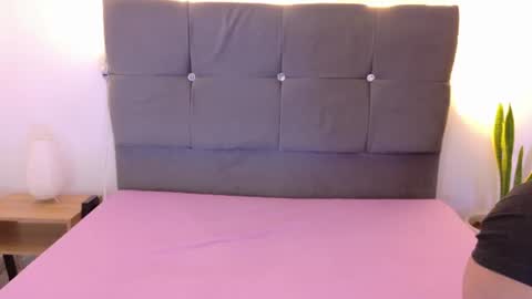 Snapshot of miamackleyn_ chatting on June 13, 2026, 10:13 am MIA online show from June 13, 2026, 10:13 am