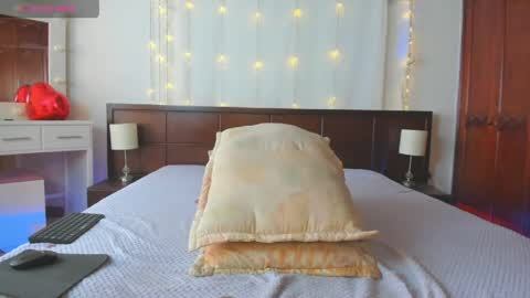 Snapshot of miamarin_hot chatting on April 28, 2026, 7:52 pm Mia online show from April 28, 2026, 7:52 pm