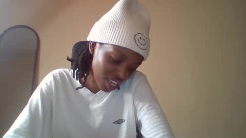 Muffin online show from March 26, 2026, 3:28 pm