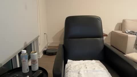 miamifit online show from November 5, 2025, 2:55 am