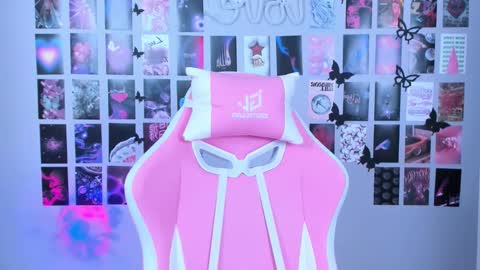 Snapshot of miamilas chatting on March 3, 2025, 8:38 am miamilas online show from March 3, 2025, 8:38 am