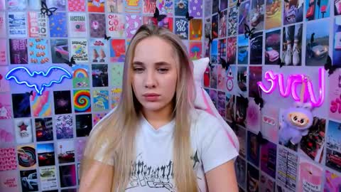 Snapshot of miamilas chatting on December 19, 2025, 3:30 pm miamilas online show from December 19, 2025, 3:30 pm