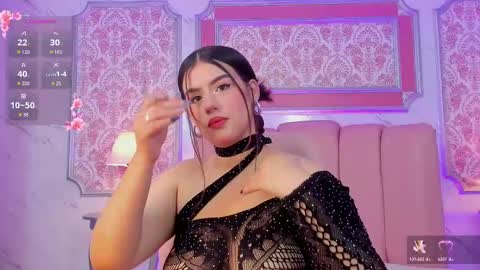 Mia   -5 7001400 Follow  online show from March 7, 2025, 2:12 pm