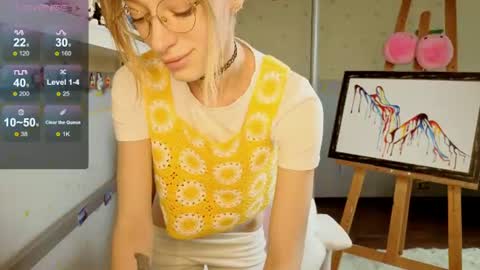 Snapshot of miamooonn chatting on June 23, 2026, 1:53 pm MiaMoon online show from June 23, 2026, 1:53 pm