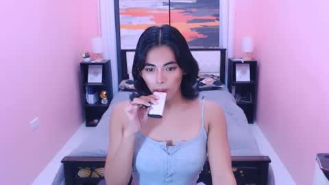 miamoreamara69 online show from July 10, 2026, 11:02 am