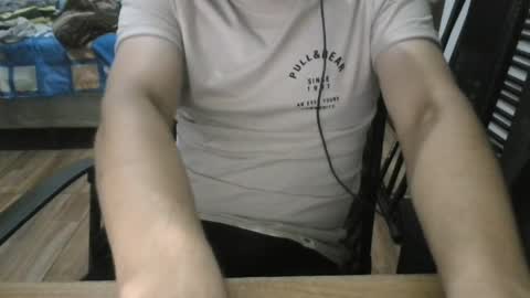 Snapshot of miamorr_ chatting on April 9, 2026, 7:58 am miamorr_ online show from April 9, 2026, 7:58 am