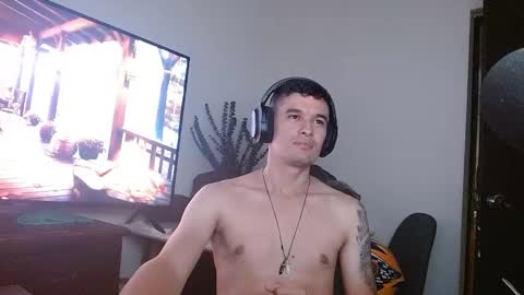 miaou_miaou online show from December 22, 2024, 7:44 am