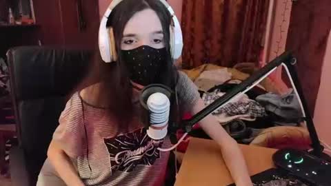 Kristien online show from July 23, 2026, 1:58 am