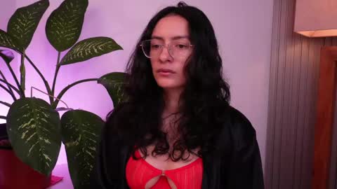 Snapshot of miaportman chatting on June 8, 2026, 1:11 pm MIAPORTMANN online show from June 8, 2026, 1:11 pm