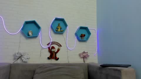 Mia Quevedo online show from January 5, 2025, 3:34 pm