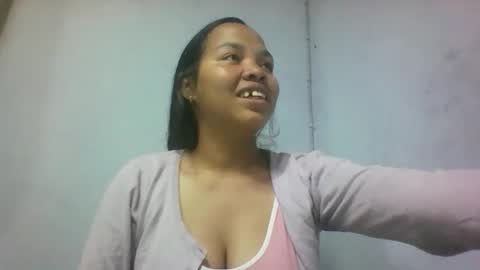 miarii online show from October 12, 2025, 6:23 am