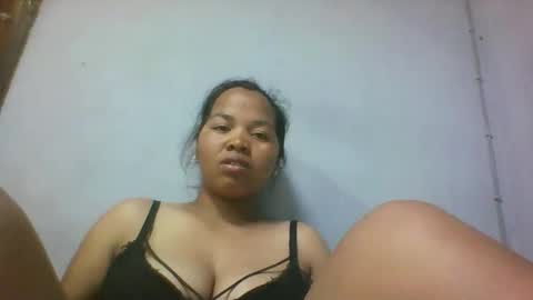 miarii online show from March 11, 2026, 6:47 pm