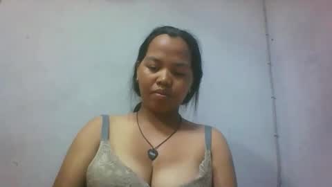 miarii online show from April 21, 2026, 4:23 pm