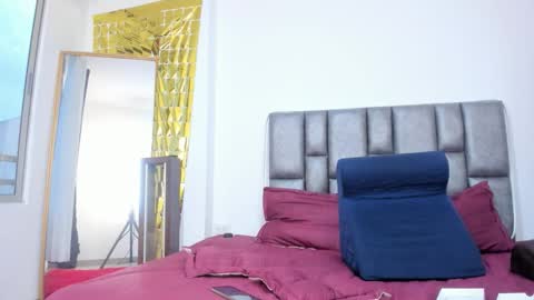 Mia Milf online show from January 11, 2026, 10:26 pm