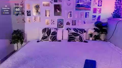 miarommano online show from July 17, 2026, 5:47 am