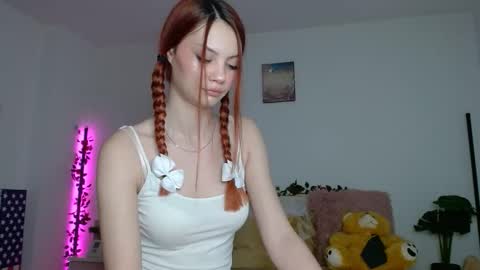 MiaRossalinda online show from November 23, 2025, 8:30 pm