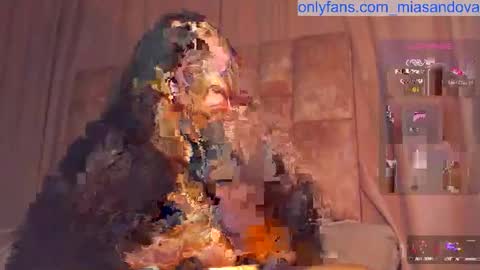 Snapshot of miasandoval_22 chatting on November 6, 2025, 8:43 pm miasaandovaal 22 online show from November 6, 2025, 8:43 pm