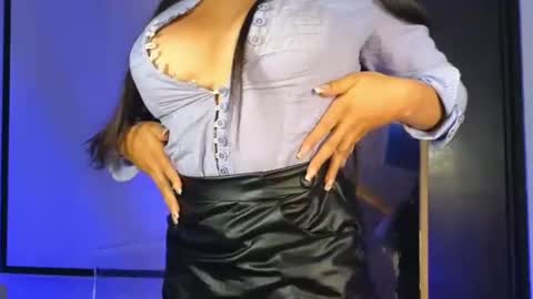 MiaHancock online show from February 2, 2025, 7:41 am