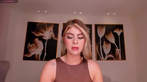 Mia Silva online show from June 16, 2026, 11:46 am