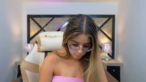 Snapshot of miasilverr chatting on July 24, 2026, 9:57 pm Mia online show from July 24, 2026, 9:57 pm