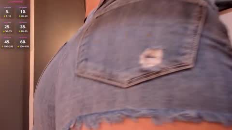 Mia online show from January 23, 2025, 5:52 pm