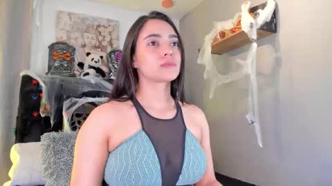 miavelvet1 online show from October 30, 2025, 4:36 am