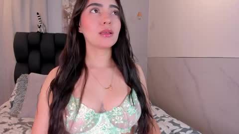 Snapshot of miavelvet1 chatting on May 23, 2026, 12:20 pm miavelvet1 online show from May 23, 2026, 12:20 pm