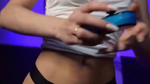 Kimmy online show from June 18, 2026, 7:29 pm