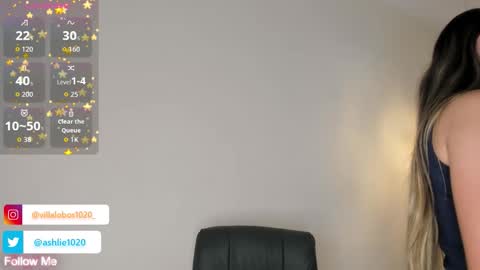 Mia Villalobos online show from October 30, 2025, 12:17 pm