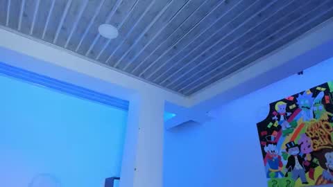 Mia Villalobos online show from November 15, 2025, 11:43 pm